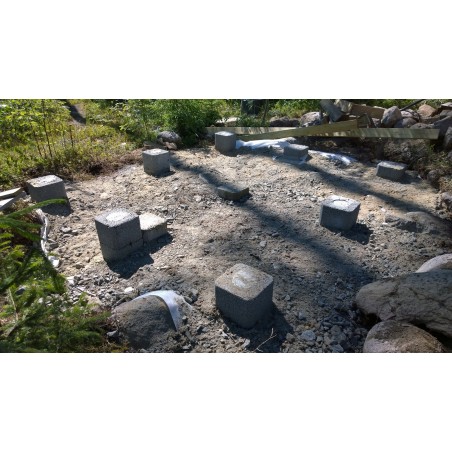 Varasto Seiska - Perustuksen tekoa