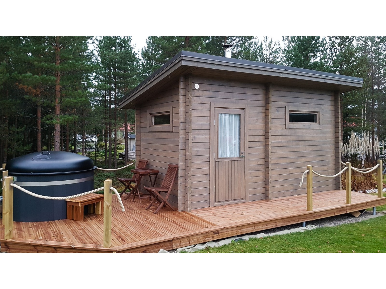 Sauna Jaala - Valokuva etuvasemmalta
