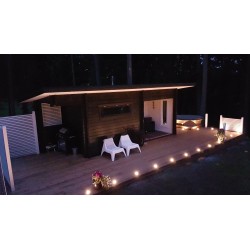 Sauna Pisara - Asiakkaan ottama valokuva iltavalaistuksessa