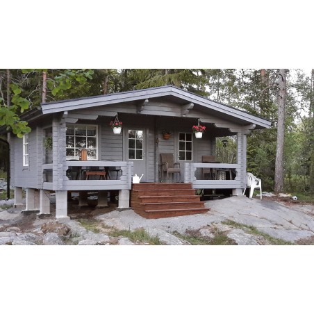 Saunamökki Tuohi - Asiakkaan ottama valokuva loivasti etuvasemmalta